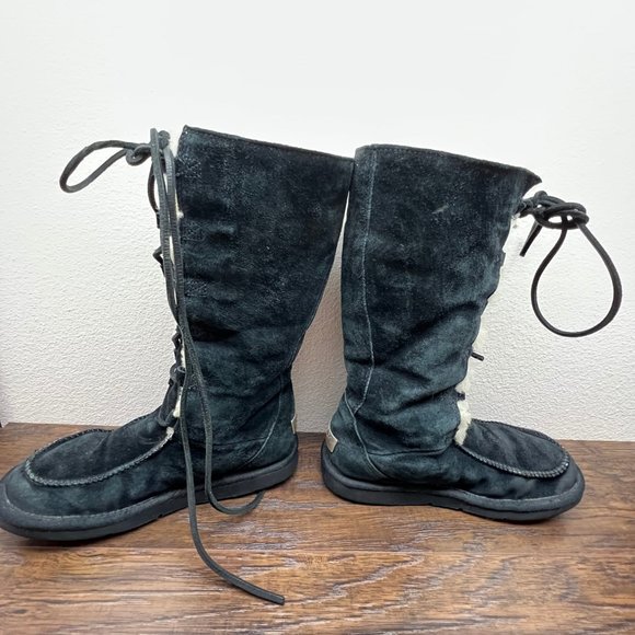 UGG Tularosa Black Suede Lace Up Sheepskin Tall Boots Women's Size 8 5190 - Picture 7 of 10
